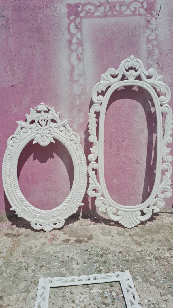 Oval Wooden Carving Frame